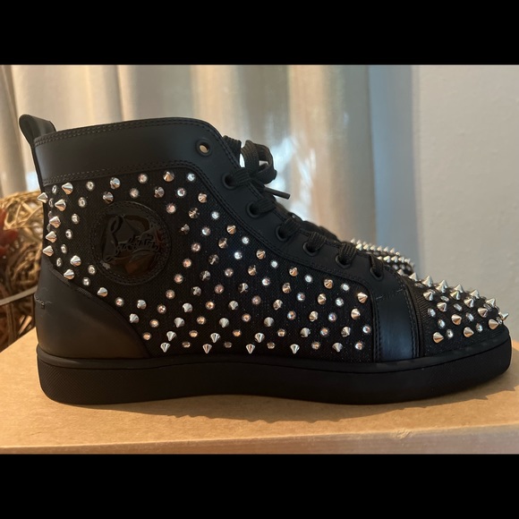 Christian Louboutin size 10.5/43.5 condition 9.5/10 - Picture 3 of 8